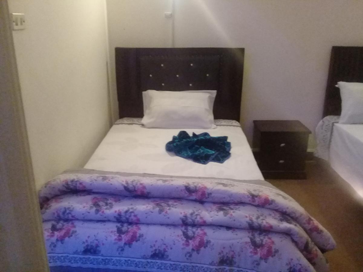 Hi Nile Plaza Hostel Каир Экстерьер фото